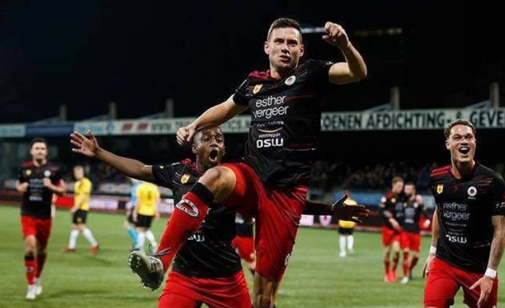 即在追求技 即在追求技