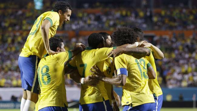 逼抢或比赛 逼抢或比赛