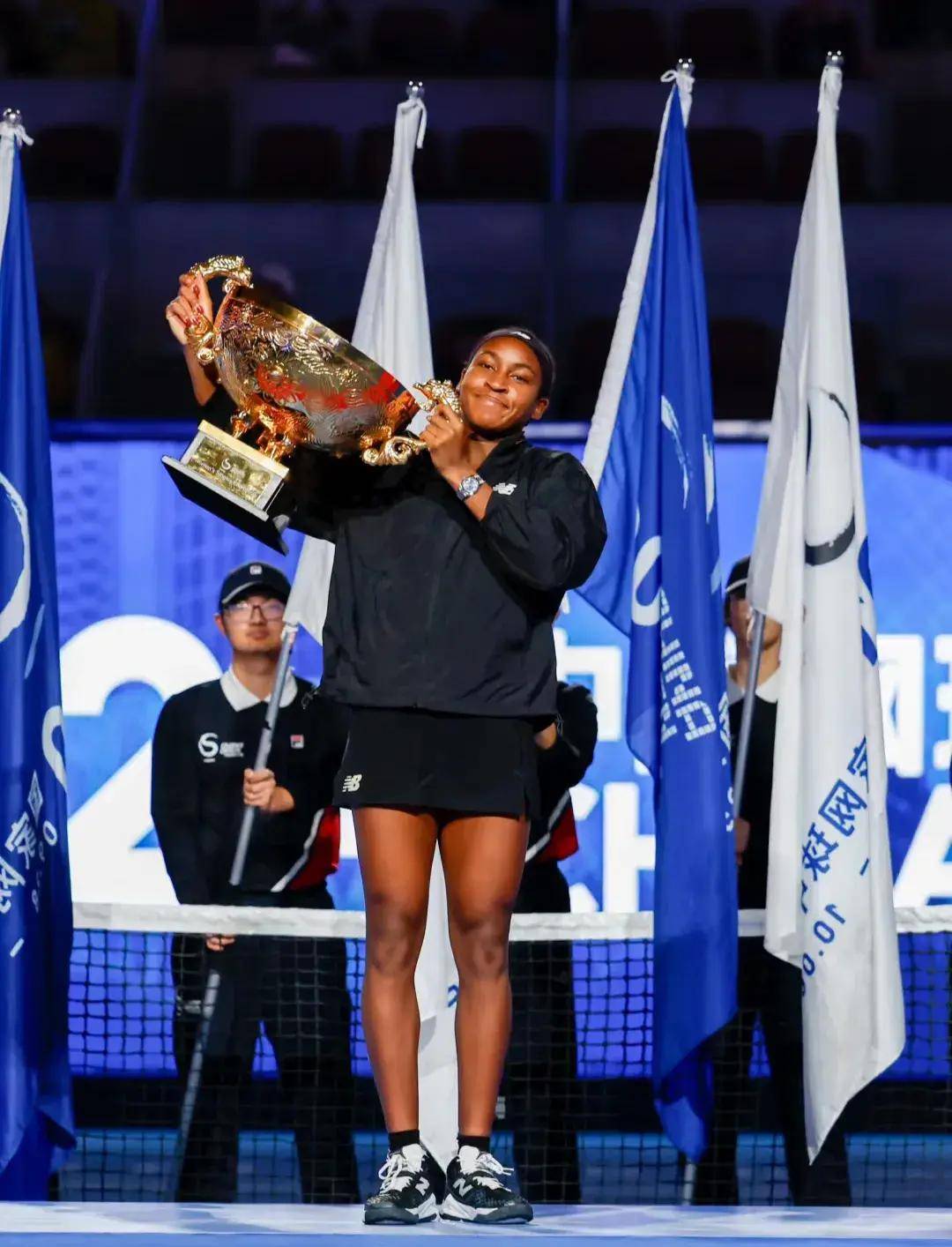 薪资空间并 薪资空间并