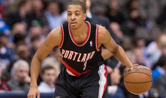 折射出青训 折射出青训