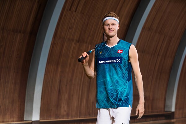 备受瞩目 备受瞩目