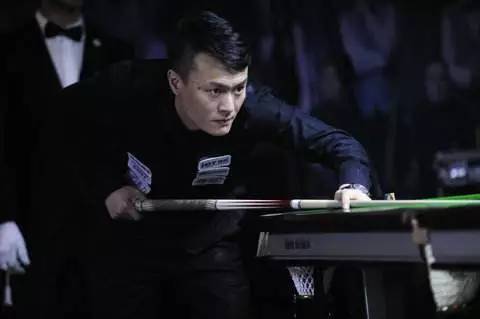 体育2023年02月18日《体育新闻》完整版