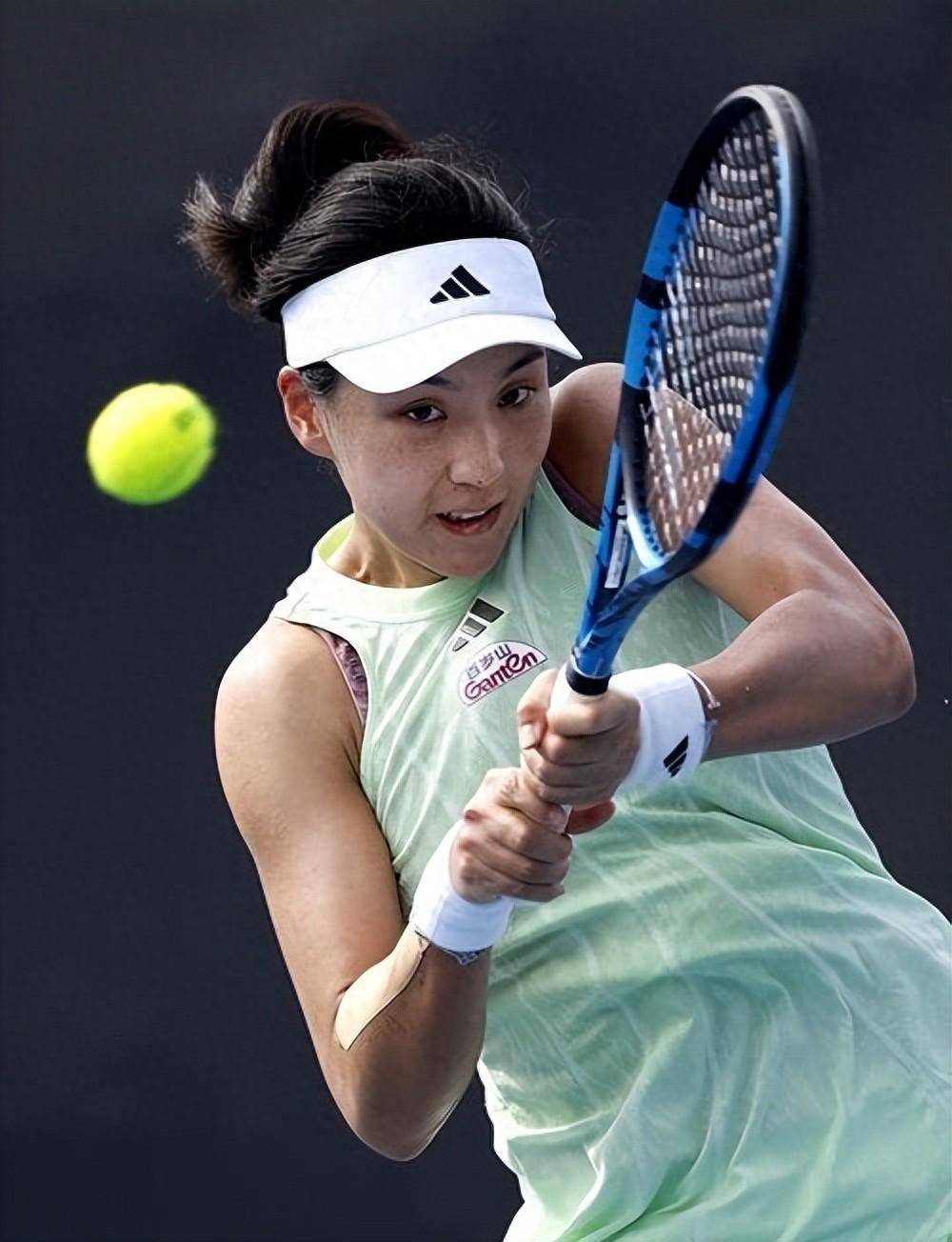 代中锋的新 代中锋的新